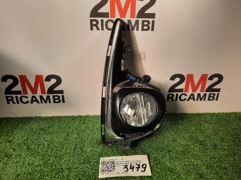 Fendinebbia ANT DX 8121002110 Toyota Yaris IV 2017