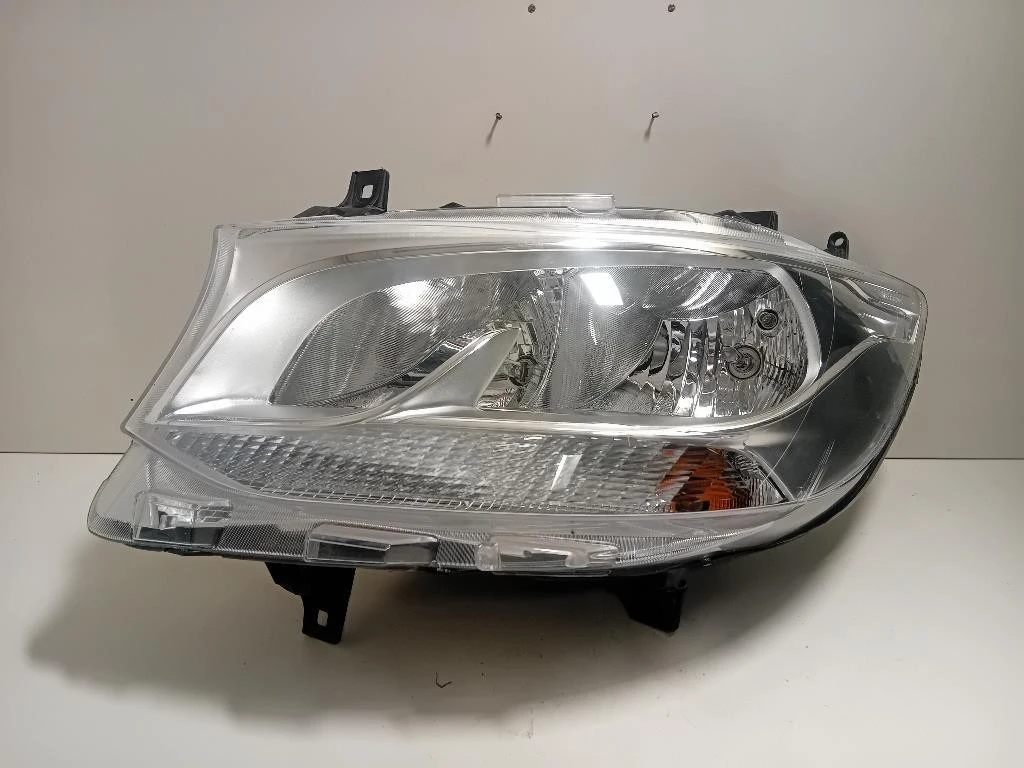 Proiettore ANT SX A 910 906 00 00 Mercedes Sprinter IV 2018
