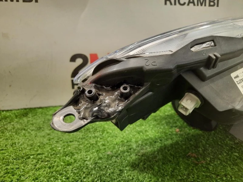 Proiettore ANT SX 81150-0H170 Citroen C1 II 2014