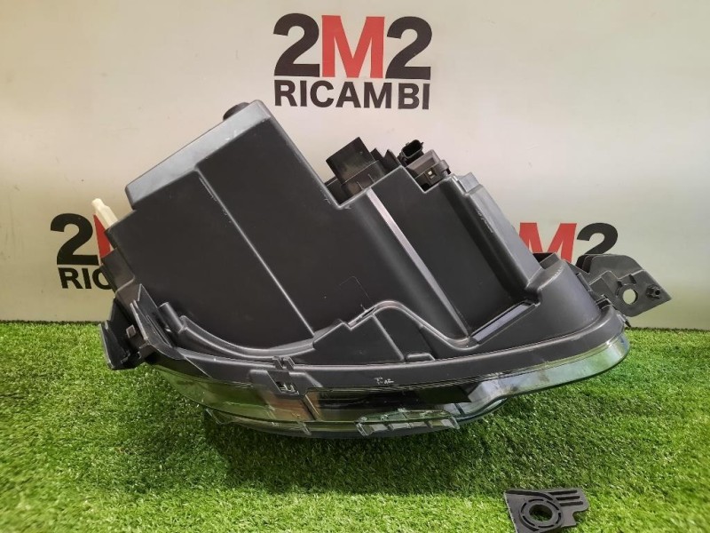 Proiettore ANT SX 9836267180 Citroen C3 III 2016