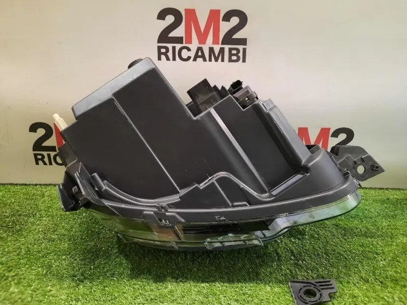 Proiettore ANT SX 9836267180 Citroen C3 III 2016