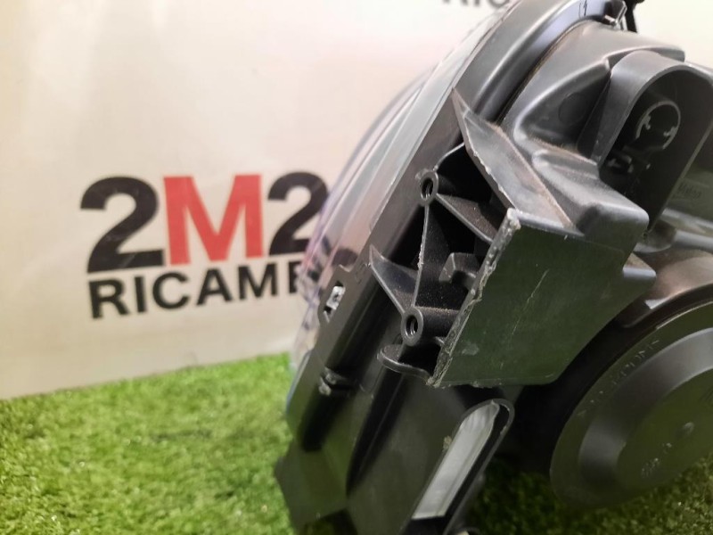 Proiettore ANT SX ATTACCHI ROTTI 9820059680 Citroen C3 III 2016