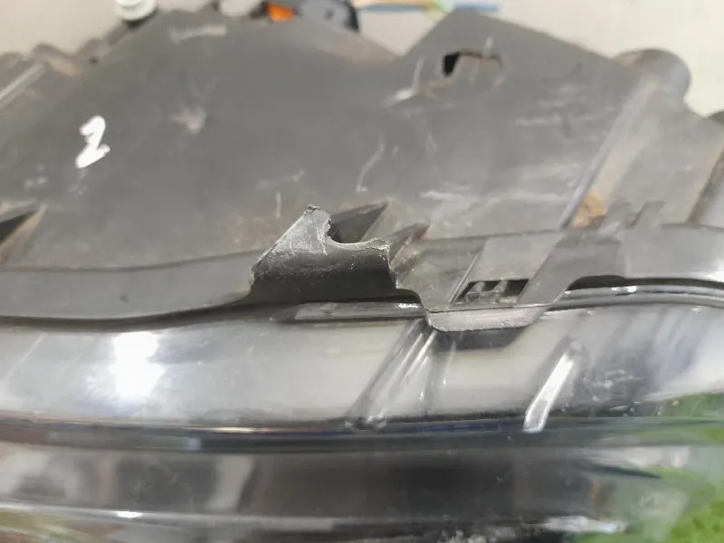 Proiettore ANT SX DANNEGGIATO 9820060680 Citroen C3 III 2016