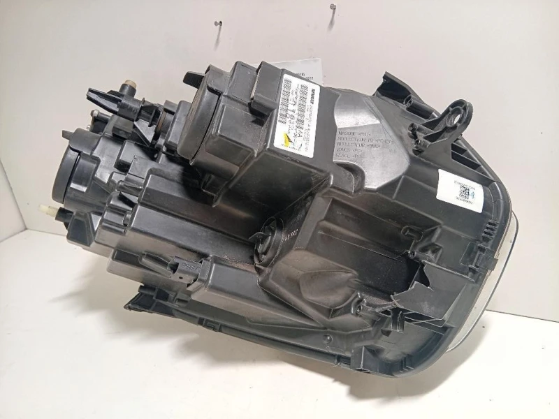 Proiettore ANT SX 260609367R Dacia Duster II 2018