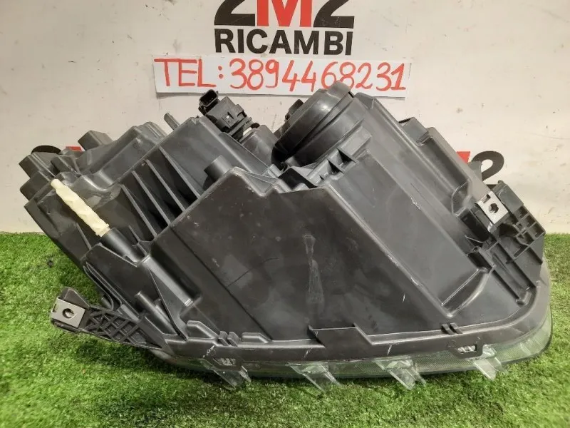 Proiettore ANT SX 260602287R Dacia Duster II 2018