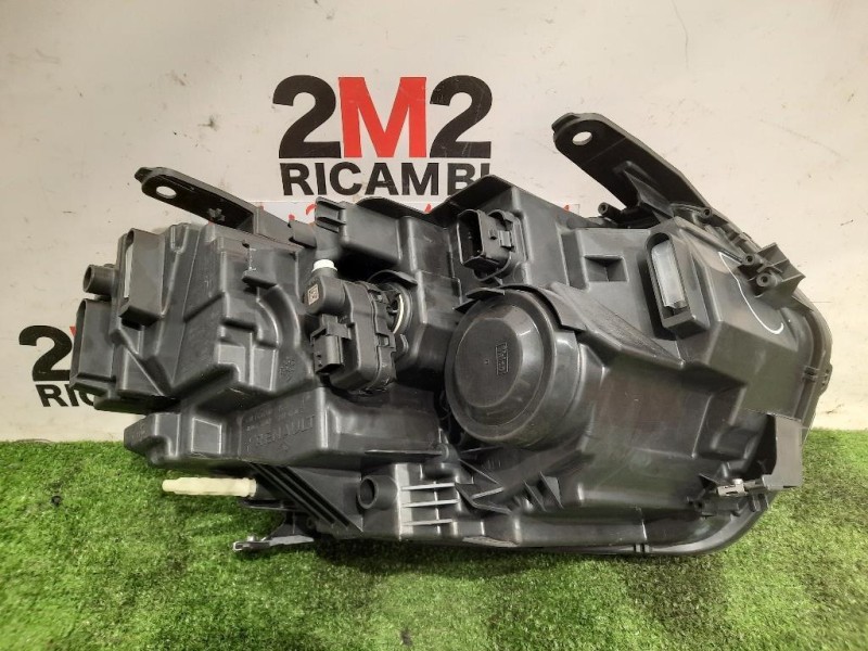 Proiettore ANT SX 260602287R Dacia Duster II 2018