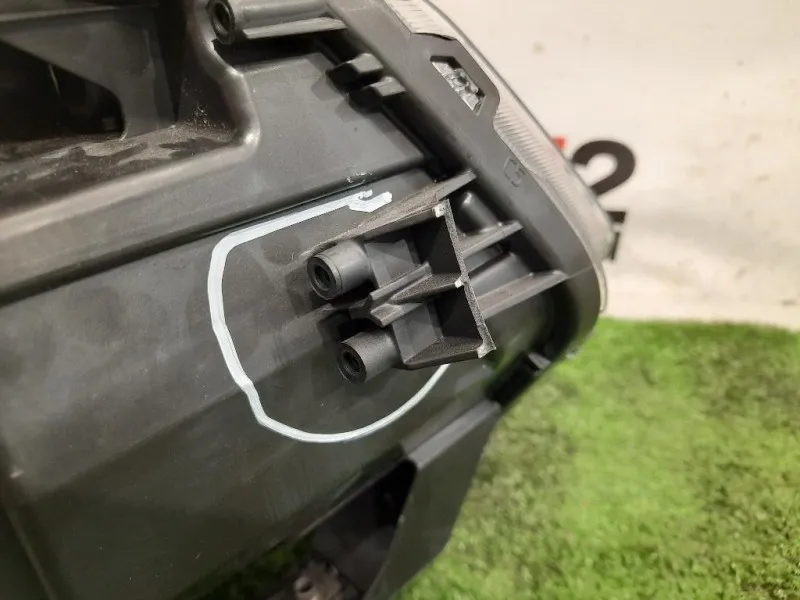 Proiettore ANT SX 260602287R Dacia Duster II 2018