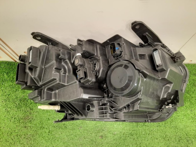 Proiettore ANT SX 260602465R Dacia Duster II 2018