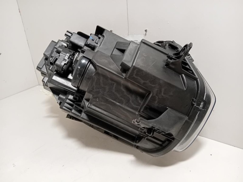 Proiettore ANT SX 260602465R Dacia Duster II 2018