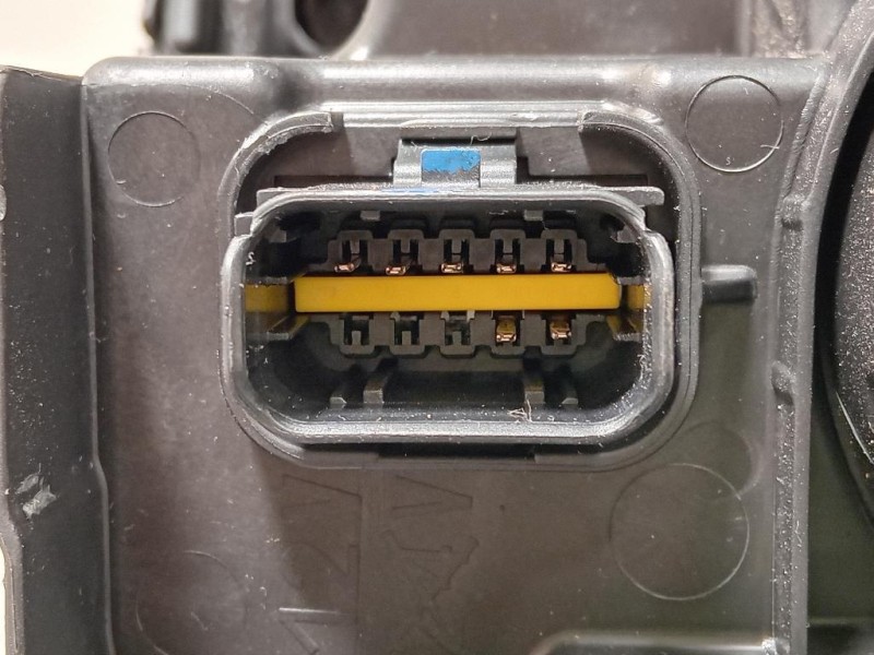 Proiettore ANT SX 260602465R Dacia Duster II 2018