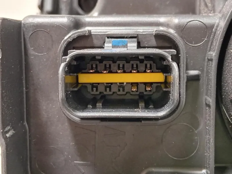 Proiettore ANT SX 260602465R Dacia Duster II 2018