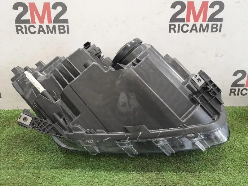 Proiettore ANT SX 260602287R Dacia Duster II 2018