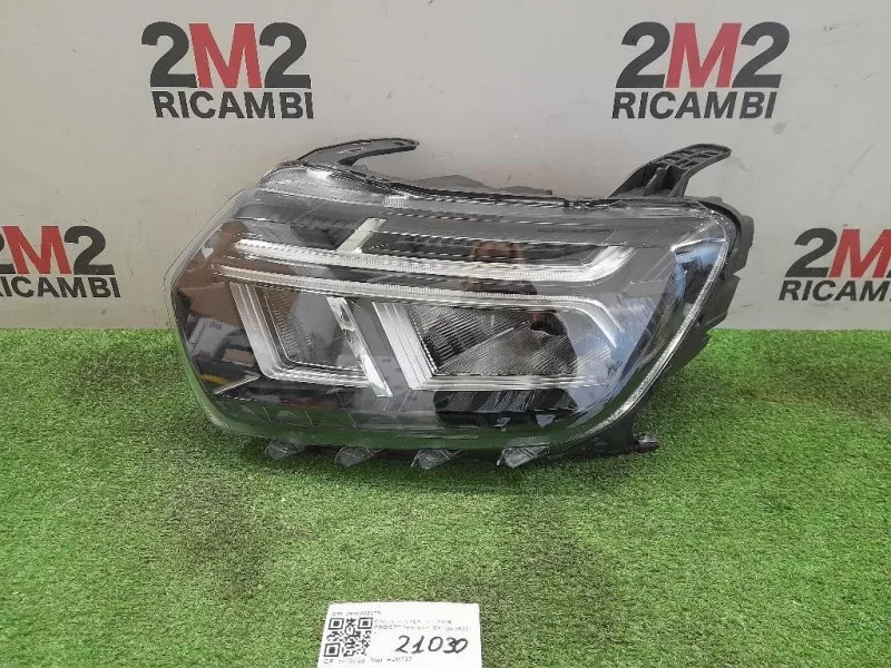 Proiettore ANT SX 260602287R Dacia Duster II 2018