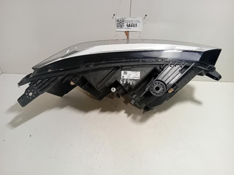 Proiettore ANT SX 260602561R Dacia Sandero III 2020