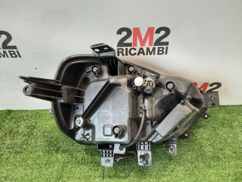 Proiettore ANT SX 4993392400 Fiat 124 Spider II 2016