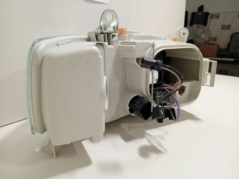 Proiettore ANT SX 95AG 13W030 FC Ford Escort VII 1995