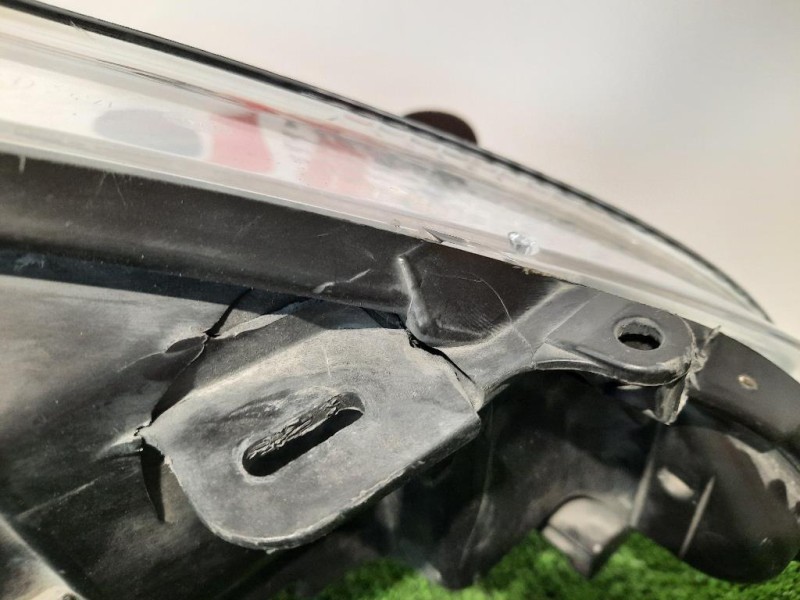 Proiettore ANT SX 1740028 Ford Fiesta VI 2008