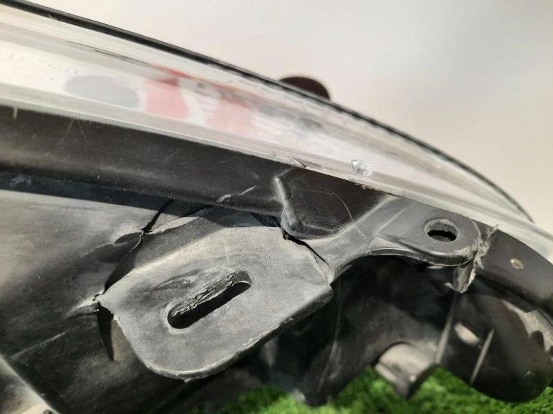 Proiettore ANT SX 1740028 Ford Fiesta VI 2008