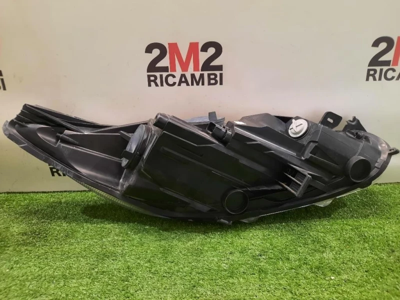 Proiettore ANT SX C1BB13W030CH Ford Fiesta VI 2012