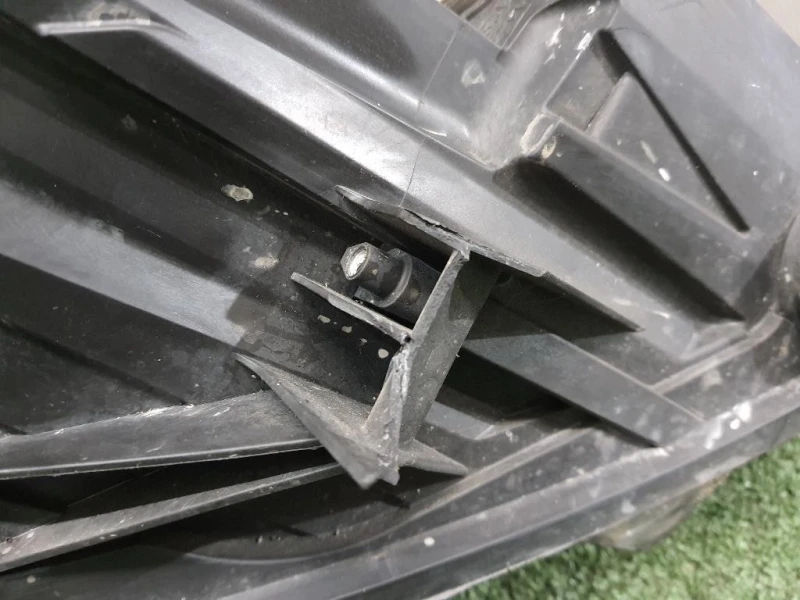 Proiettore ANT SX C1BB13W030CC Ford Fiesta VI 2012