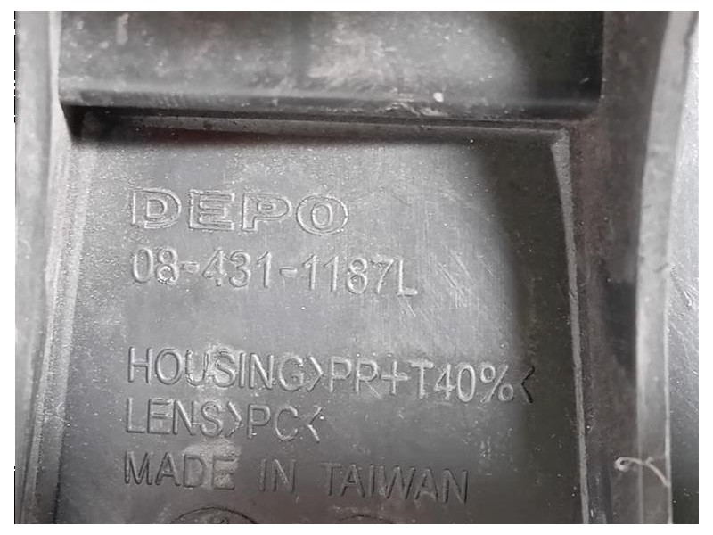 Proiettore ANT SX 08-431-1187R Ford Fiesta VI 2012