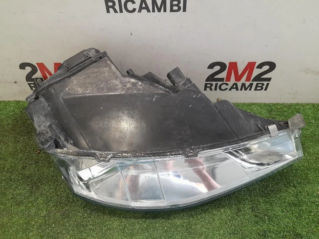 Proiettore ANT SX 1152094 Ford Focus I 1999