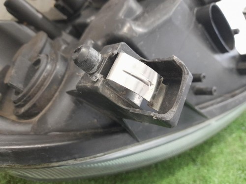 Proiettore ANT SX 8V4113W030BE Ford KUGA I 2008