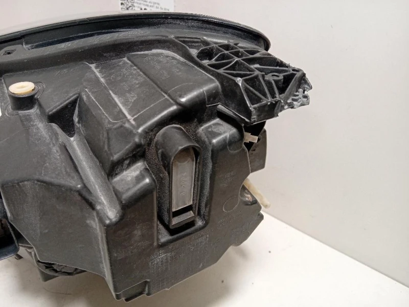 Proiettore ANT SX L1TB-13E014-GG Ford PUMA II 2019