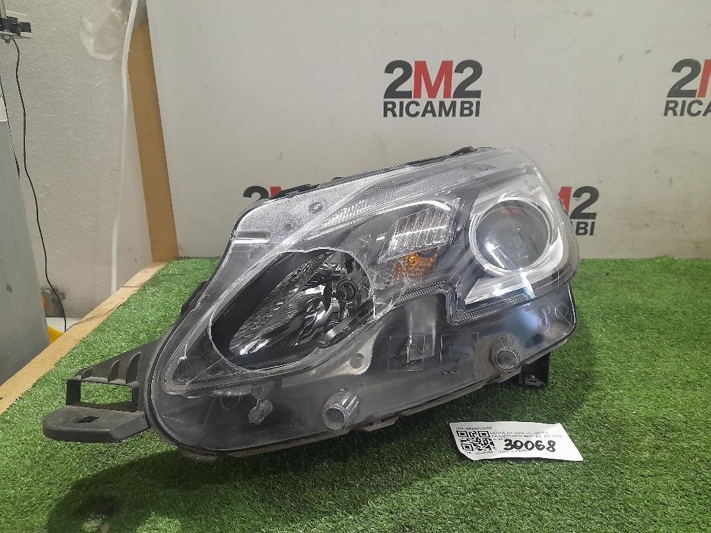 Proiettore ANT SX 9825313980 Peugeot 2008 I 2016