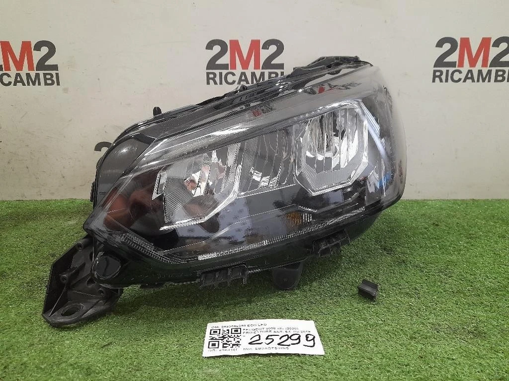 Proiettore ANT SX 9833036380 ECO LED Peugeot 2008 II 2020