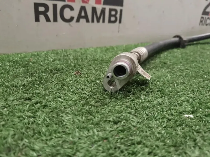 Flessibile AC Compressorecondensatore 8W0816741AL Audi A4 8W2 2015