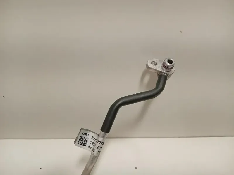 Flessibile AC Compressorecondensatore 8W1 820 720 F Audi A4 8W5 Avant 2015