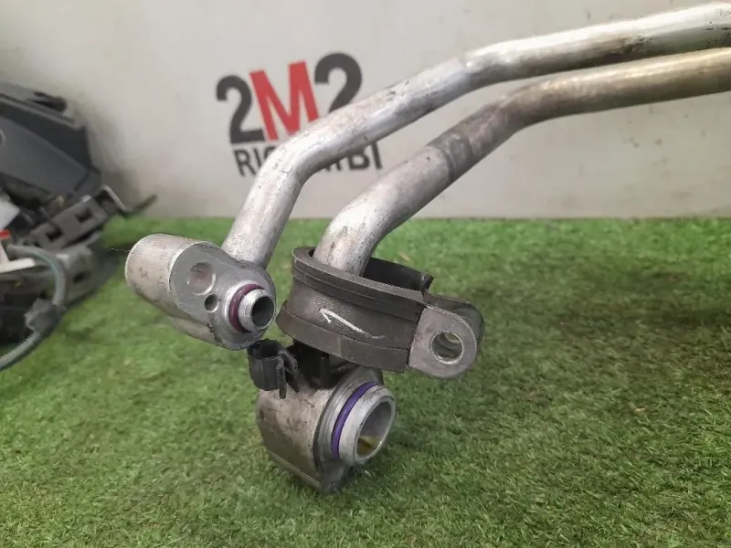 Flessibile AC Compressorecondensatore 4B0260704 Audi A6 4B Avant 1997