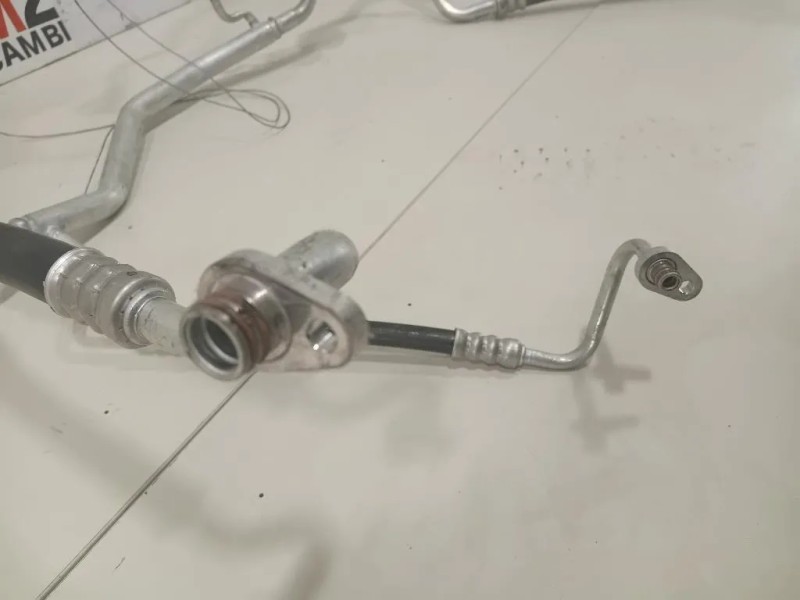 Flessibile AC Compressorecondensatore 9606581680 Citroen C4 Picasso II 2013