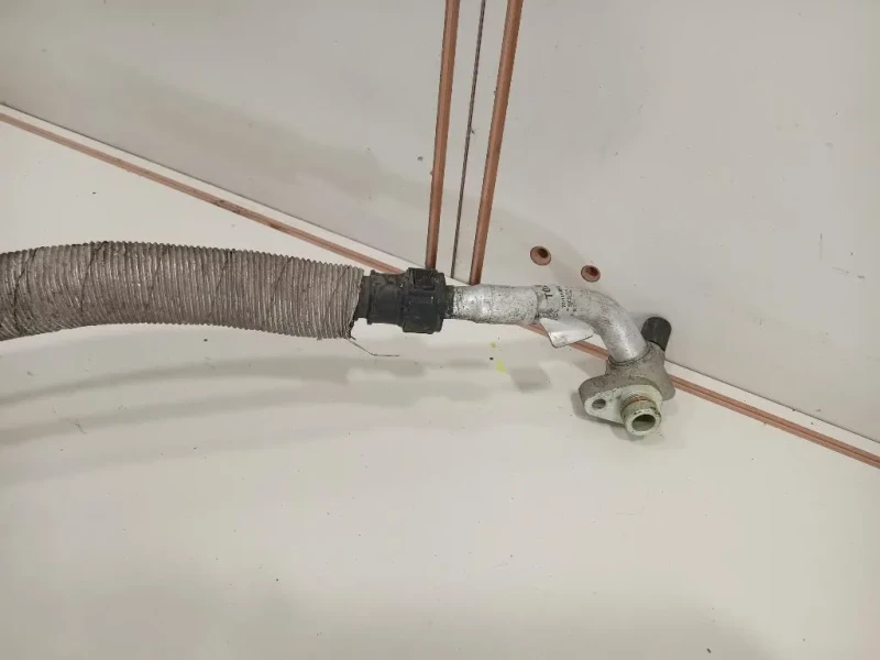 Flessibile AC Compressorecondensatore 51884458Y Fiat 500L 2013