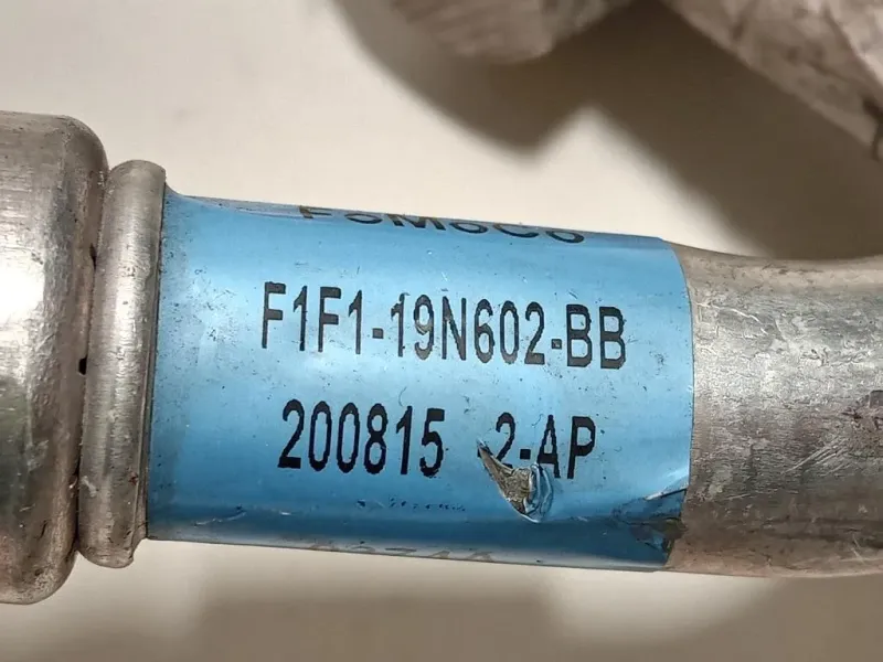 Flessibile AC Compressorecondensatore FLESSIBILE AC COMPRESSORECONDENSATORE Ford Focus IV 2014