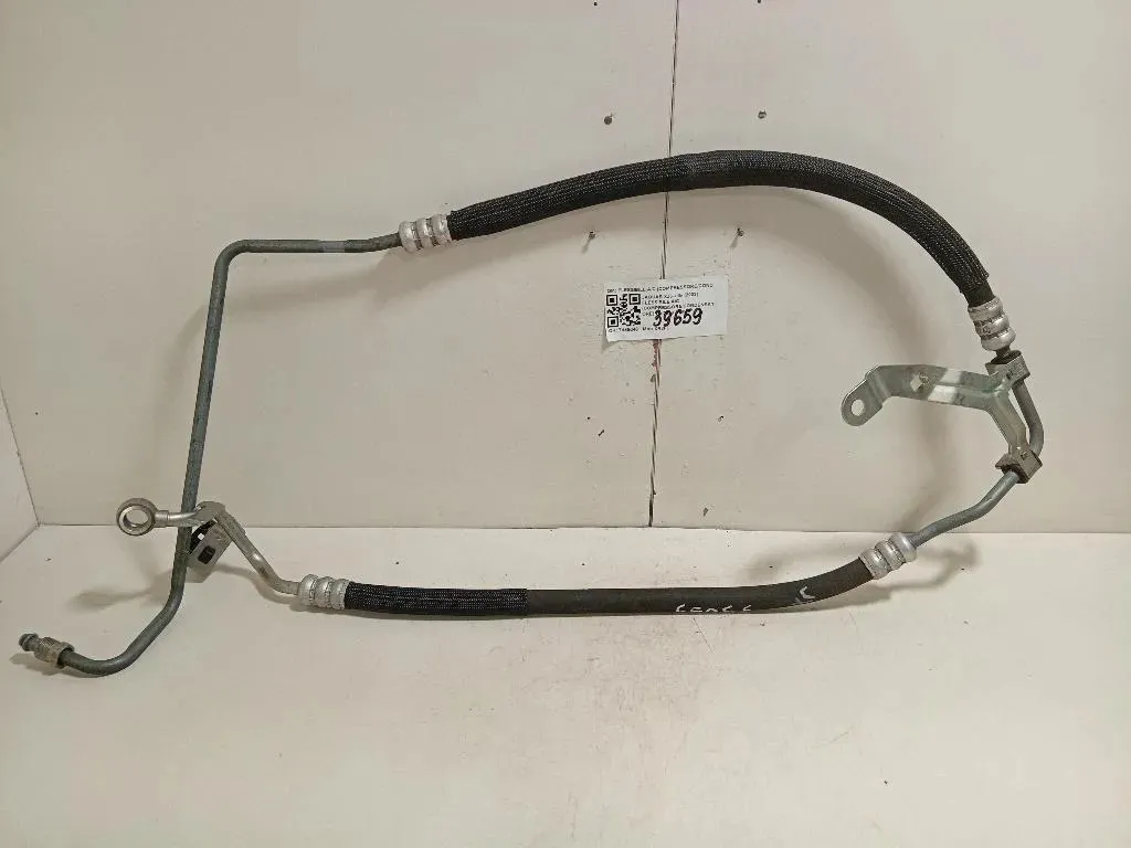 Flessibile AC Compressorecondensatore FLESSIBILE AC COMPRESSORECONDENSATORE Jaguar XJ6 III 2003