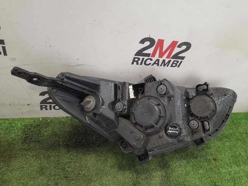 Proiettore ANT SX 921011J5 Hyundai I20 I 2012