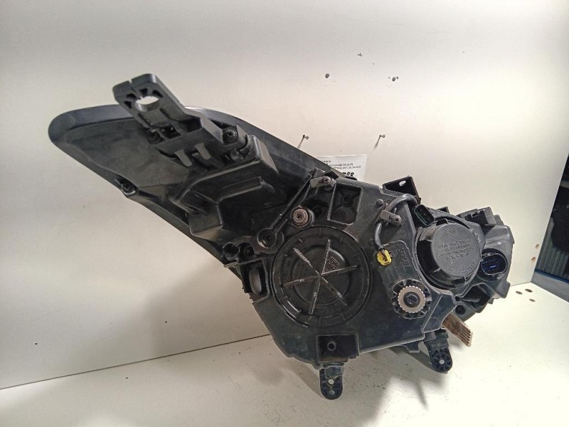 Proiettore ANT SX 921013Z530 SINISTRO SX Hyundai I40 CW 2015