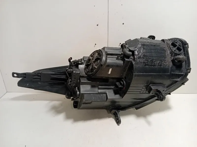 Proiettore ANT SX 92101-3Z100 Hyundai I40 CW 2015