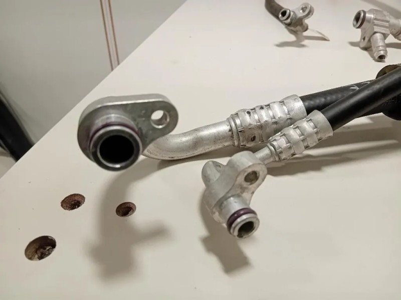 Flessibile AC Compressorecondensatore A1668304101 Mercedes Classe GLE W166 2015