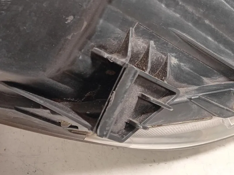 Proiettore ANT SX 921012S610 Hyundai IX35 2013