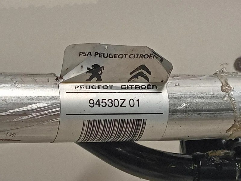 Flessibile AC Compressorecondensatore 9850361580 Opel Corsa F 2019