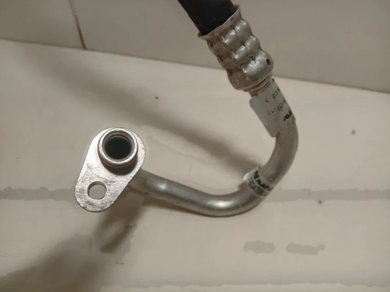 Flessibile AC Compressorecondensatore 9806548780 Peugeot Expert III 2016