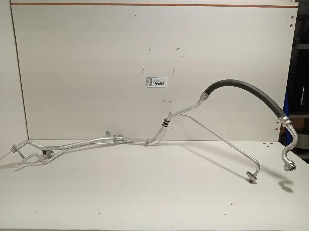 Flessibile AC Compressorecondensatore 8688720-YV071 Toyota AYGO II 2018