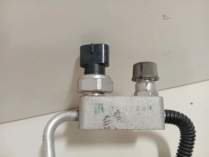 Flessibile AC Compressorecondensatore 499000-7880 TUBI AC Toyota Yaris IV 2017