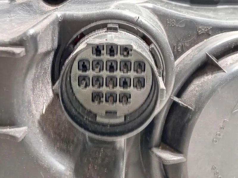 Proiettore ANT SX 8X23 13W030AC Jaguar XF I 2008