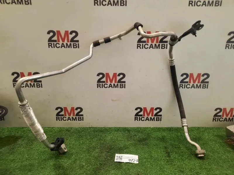 Flessibile AC Compressorecondensatore 3C0820743CC Volkswagen Passat VI 2011