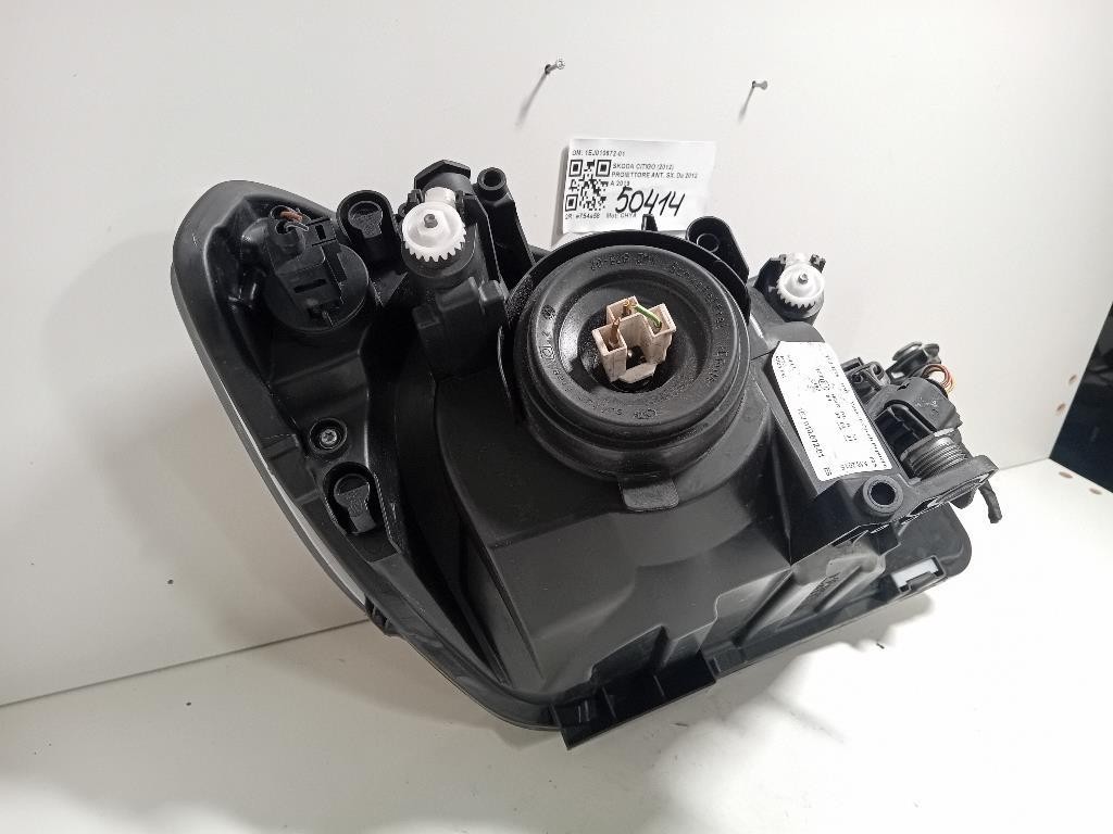 Flessibile AC Compressoreevaporatore 51786215 Fiat 500 II 2008 Flessibile AC Compressoreevaporatore 51786215 Fiat 500 II 2008