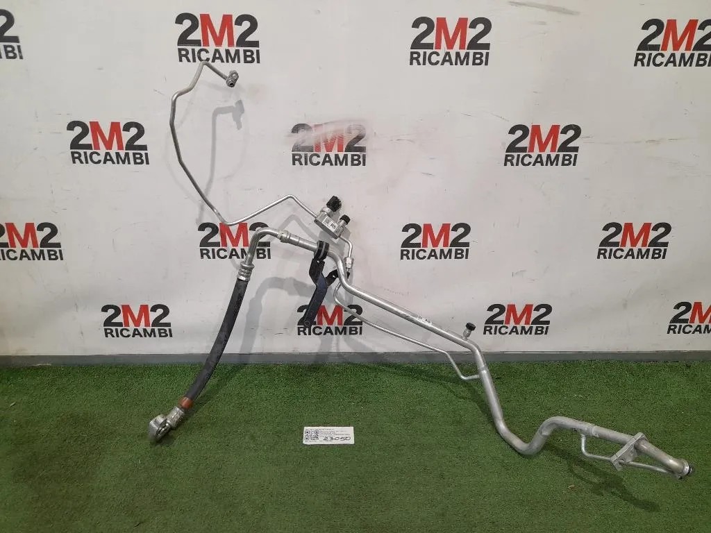 Flessibile AC Condensatorecompressore 887110D400 887060D610 Toyota Yaris IV 2017